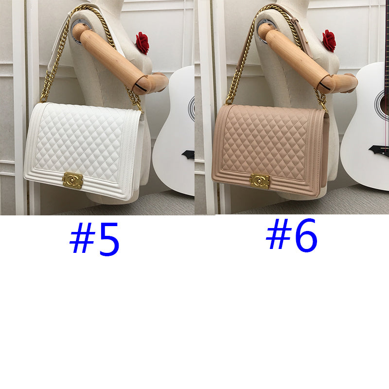 5C60BDE Stylish leather bag