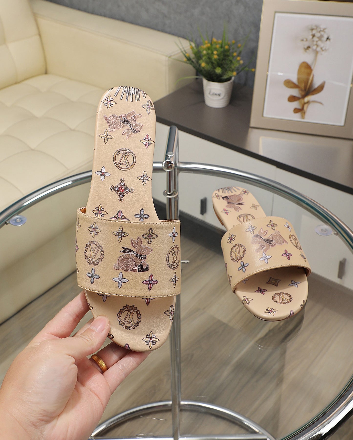255QE35ZDE Stylish leather shoes