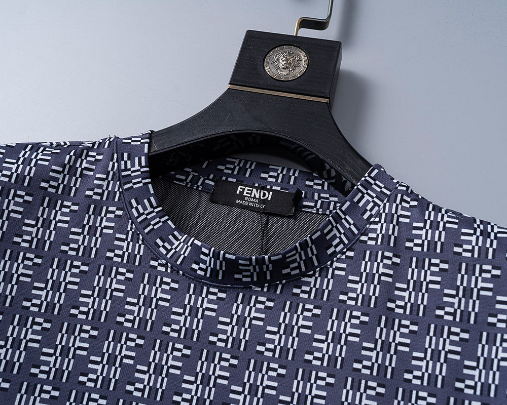 125WF78UDE Stylish T-shirts
