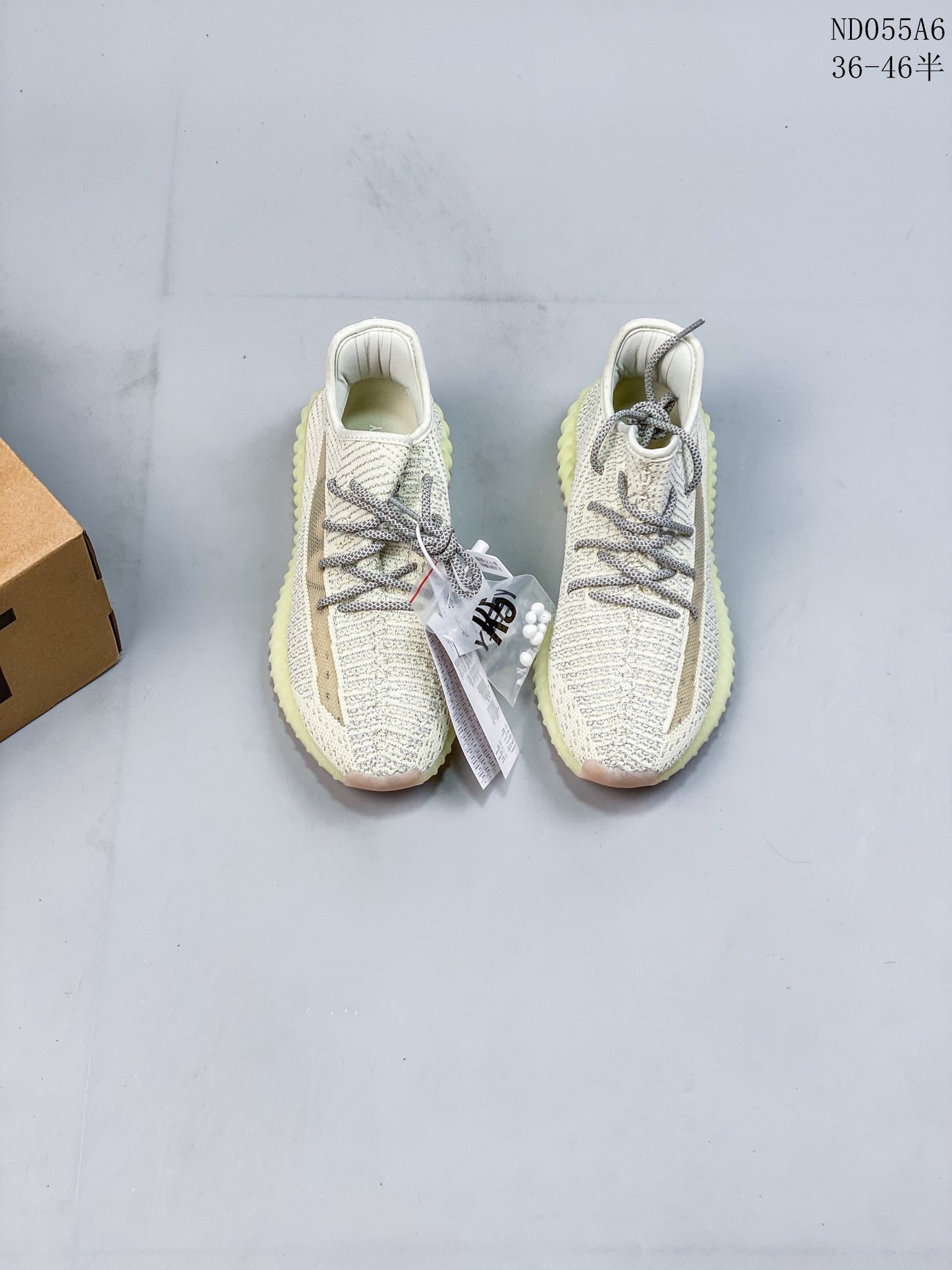4YA74ZDE Stylish Sneakers (No Box, August-October Big Sale)