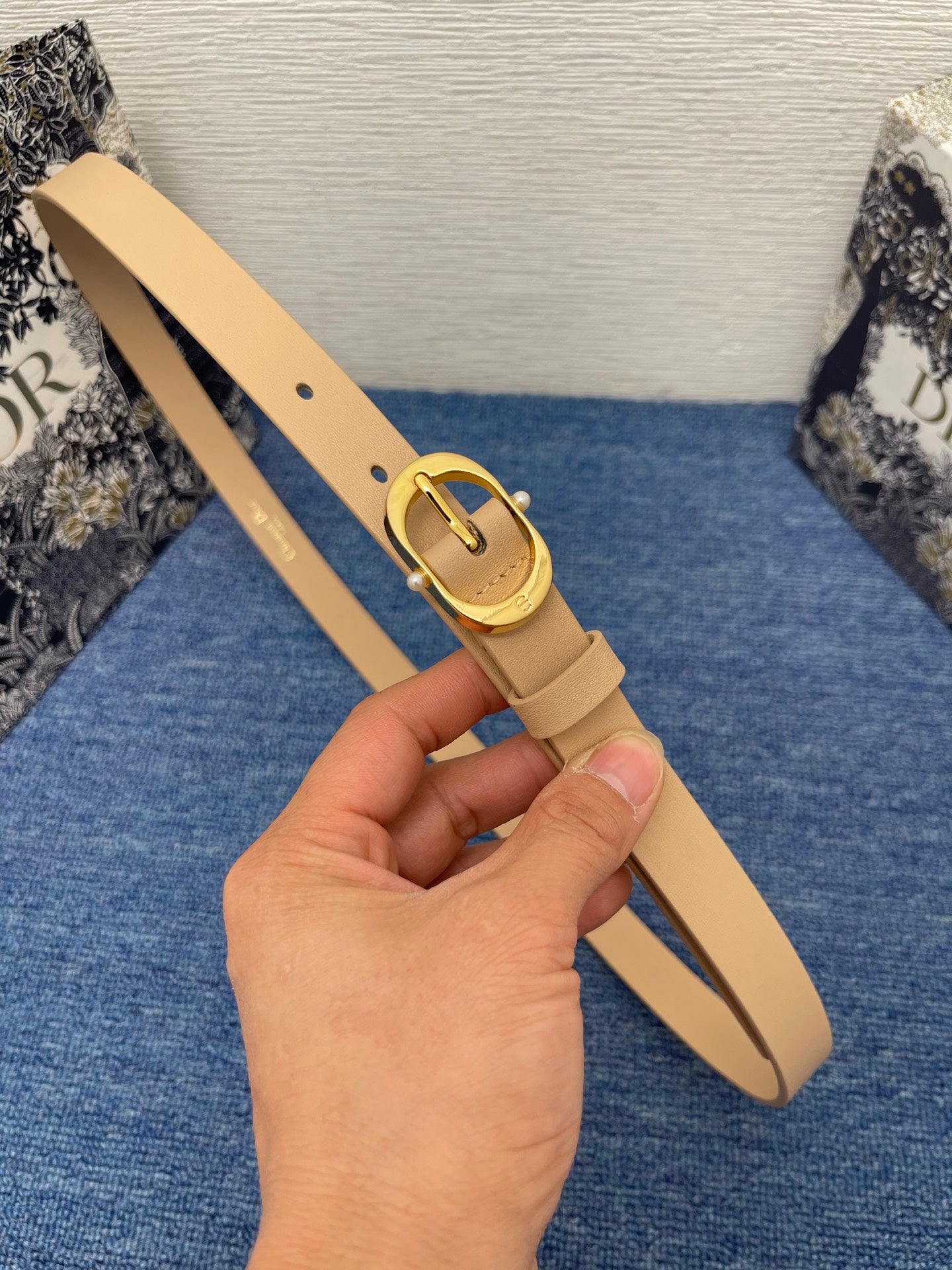 155RD204PDE Stylish High quality belt With full package