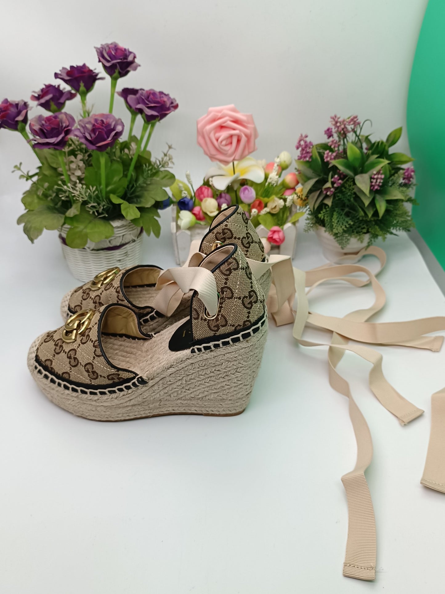 2YB40ZDE Stylish leather High heels