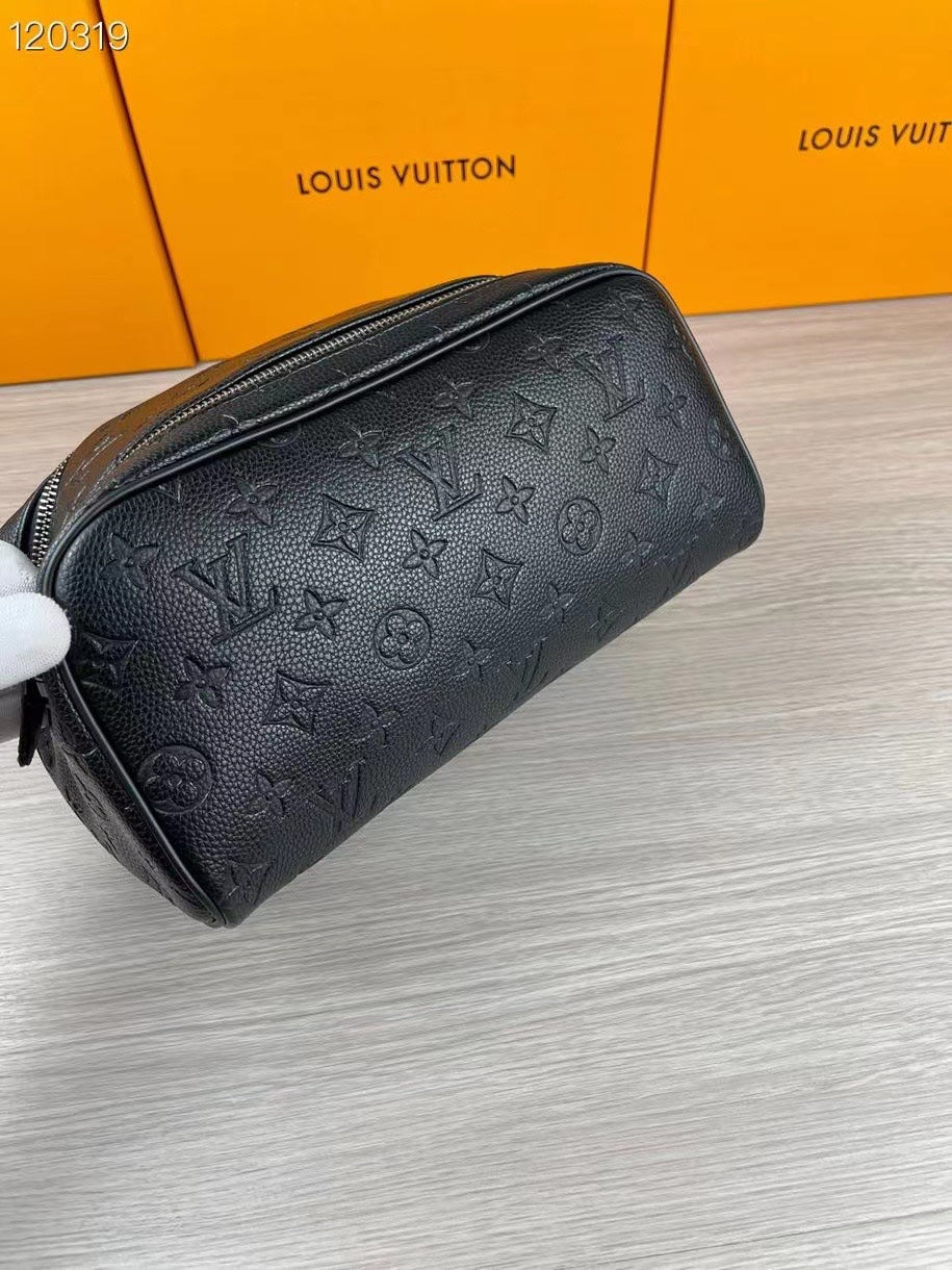 155RE1BDE Stylish leather bag