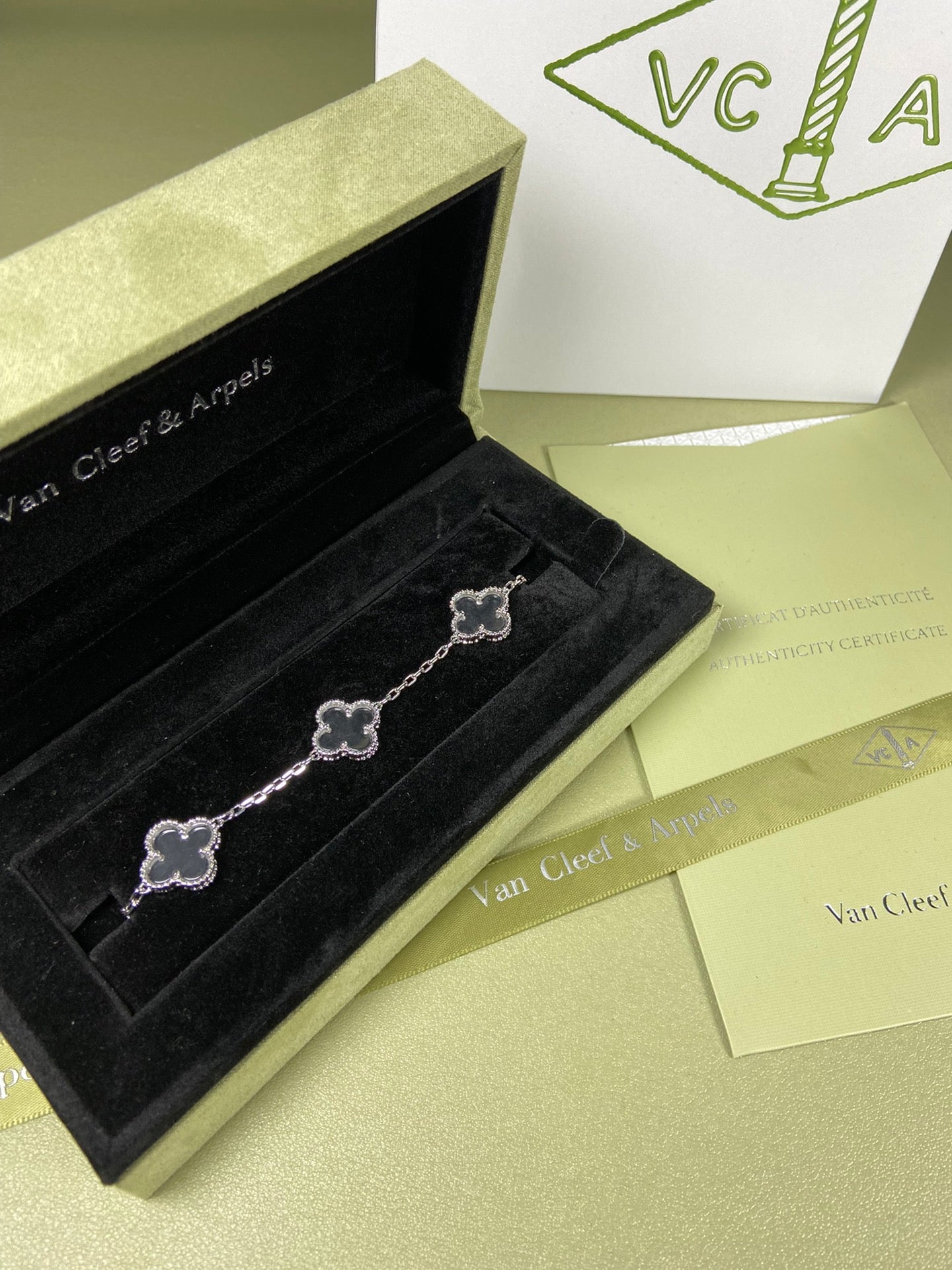 5XVA171XDE Stylish high quality bracelets,necklaces)