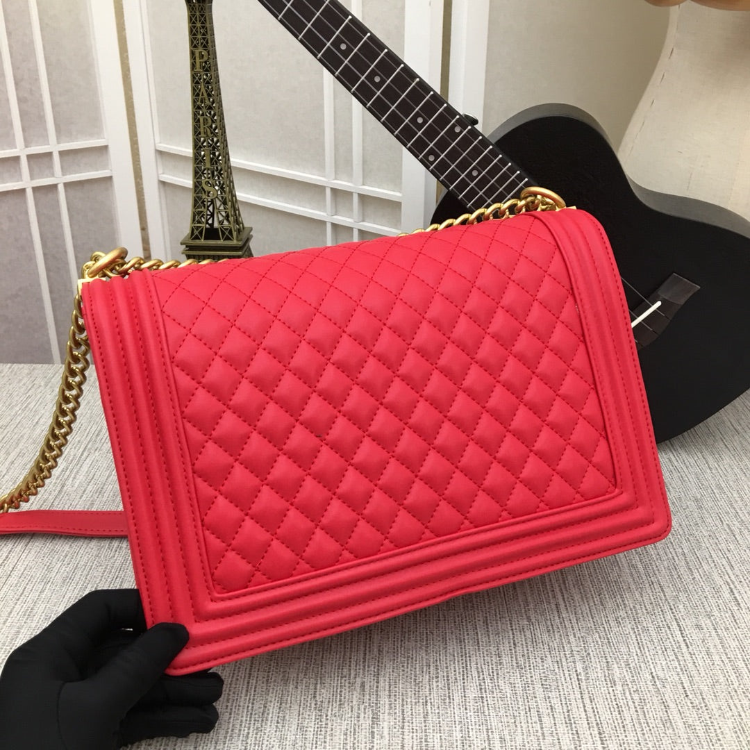 5C60BDE Stylish leather bag