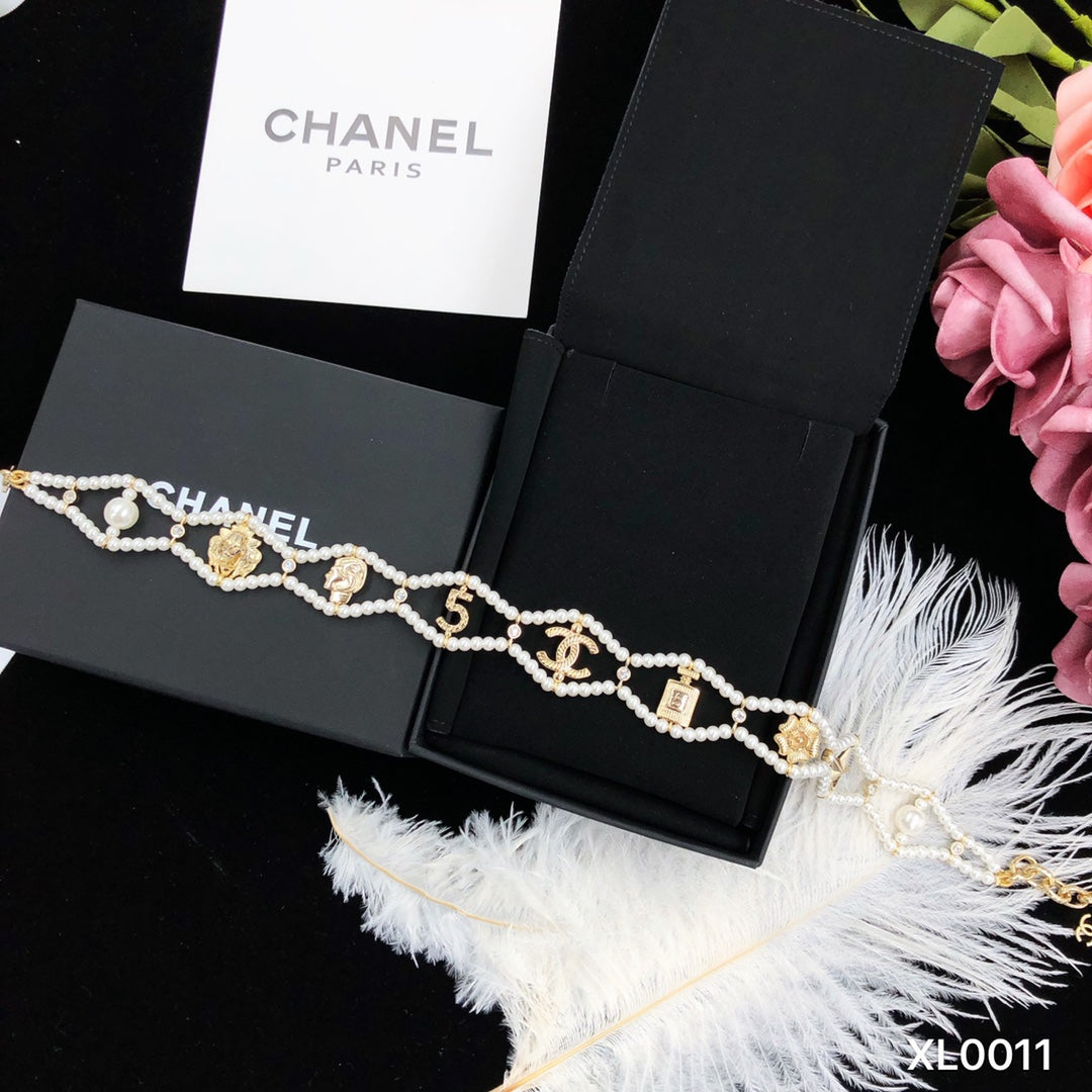 14A491XDE Stylish Bracelets Necklaces