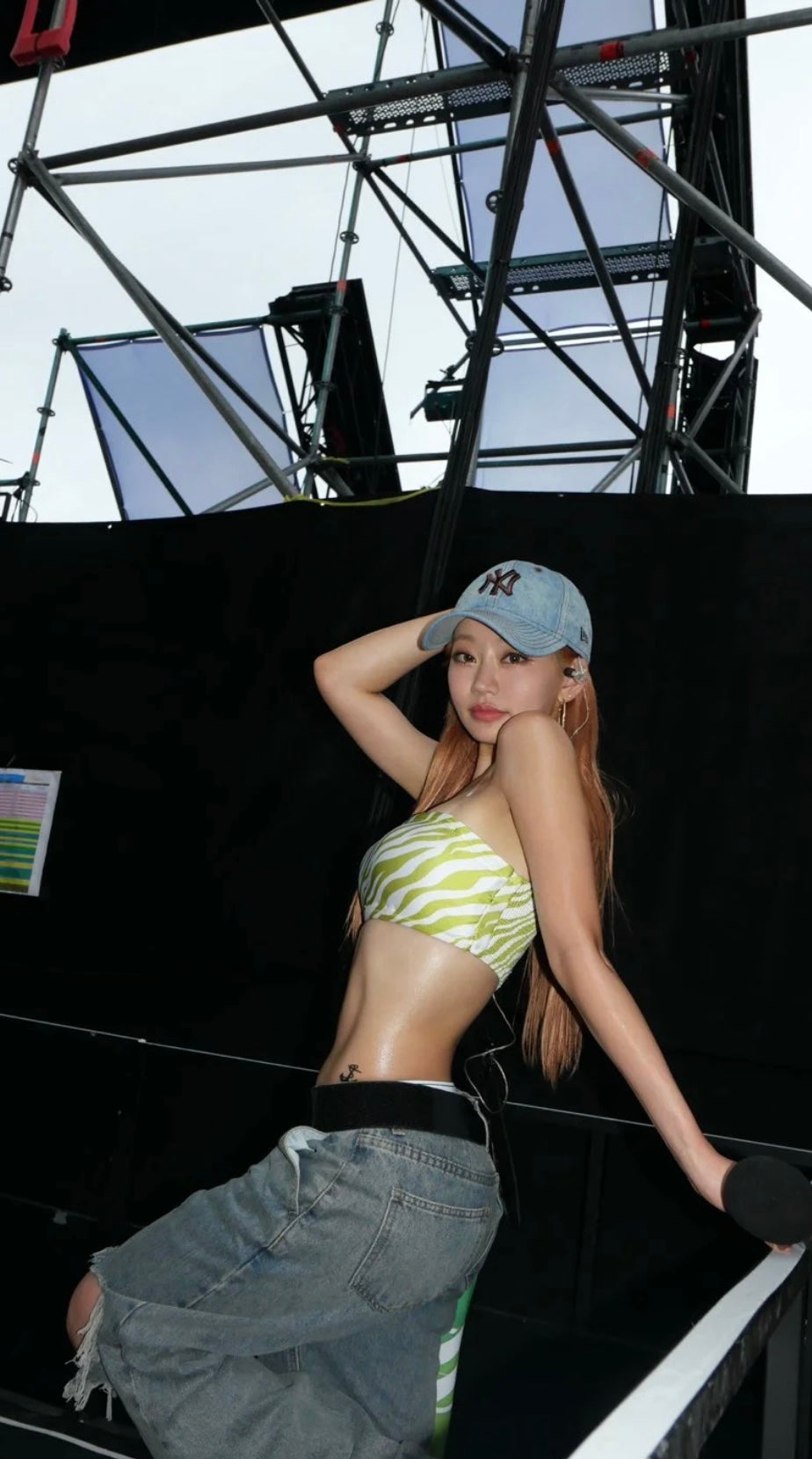 125ZA506MDE Stylish hats
