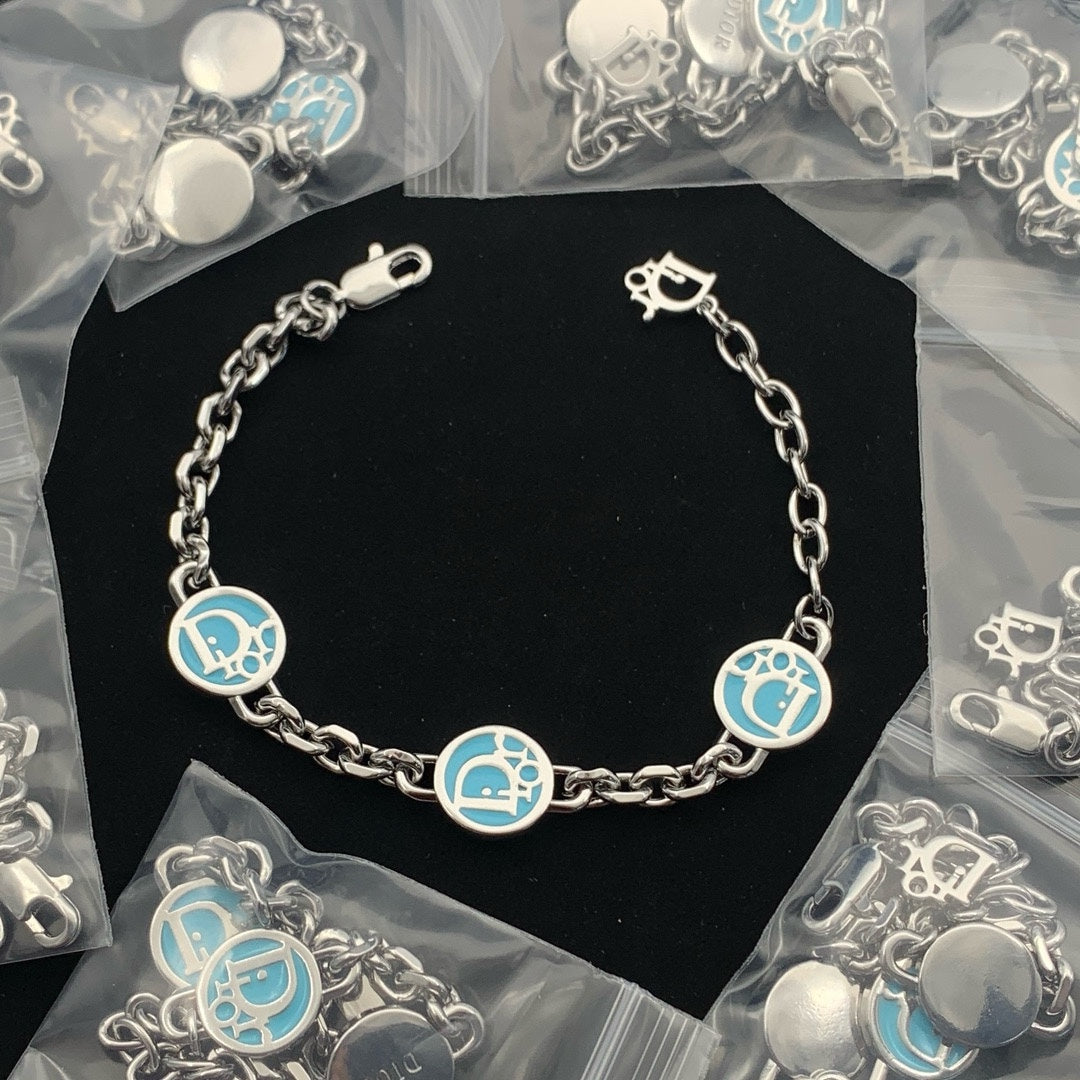 14D1074KDE Stylish Bracelets