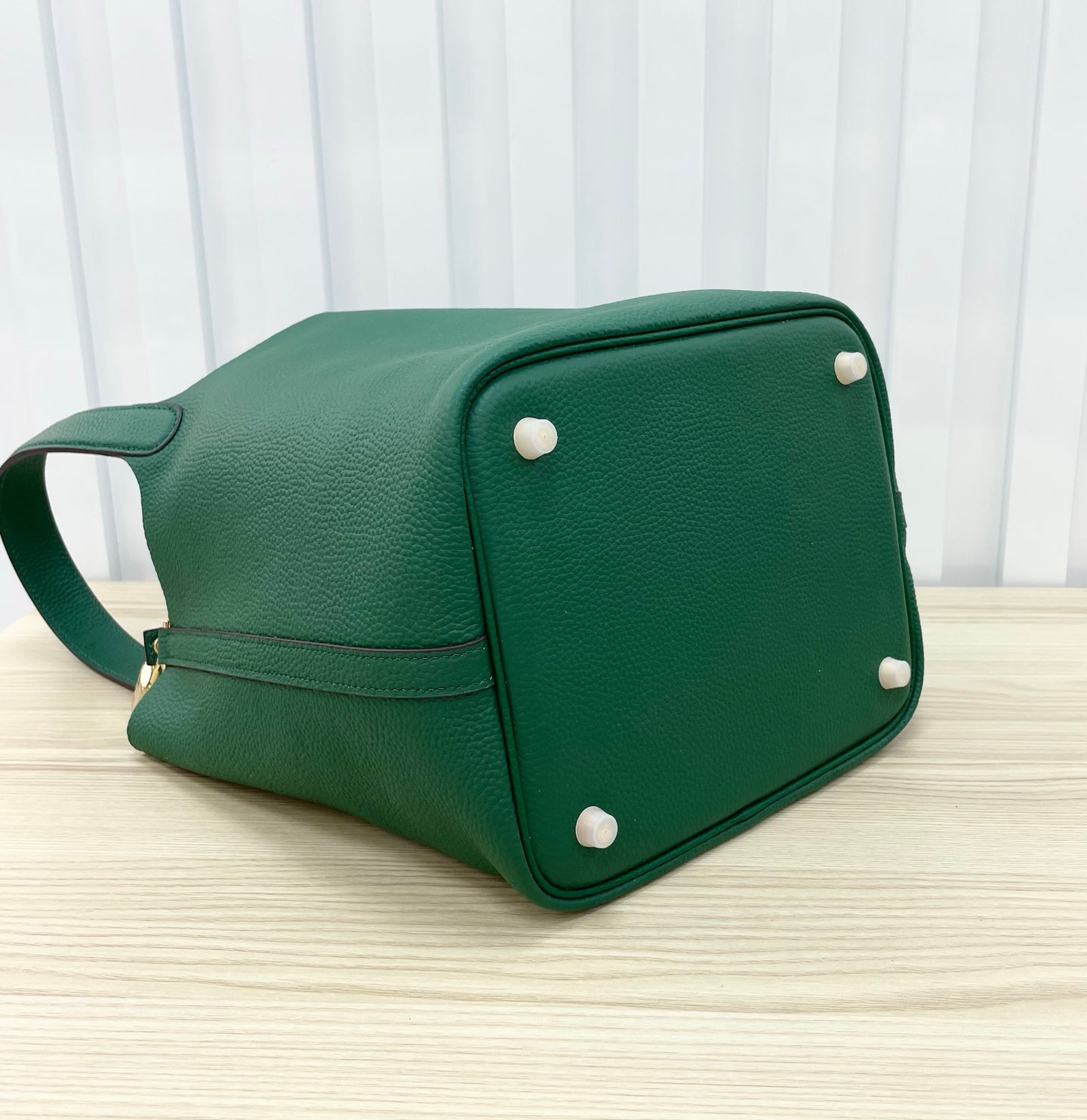 15RH5BDE Stylish leather bag