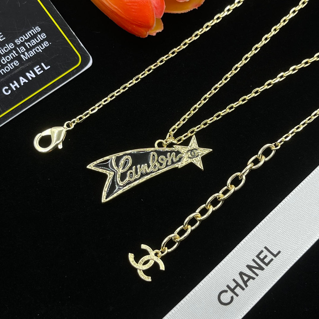 14C926XDE Stylish Necklaces