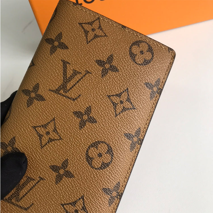 E2BDE Stylish leather wallets