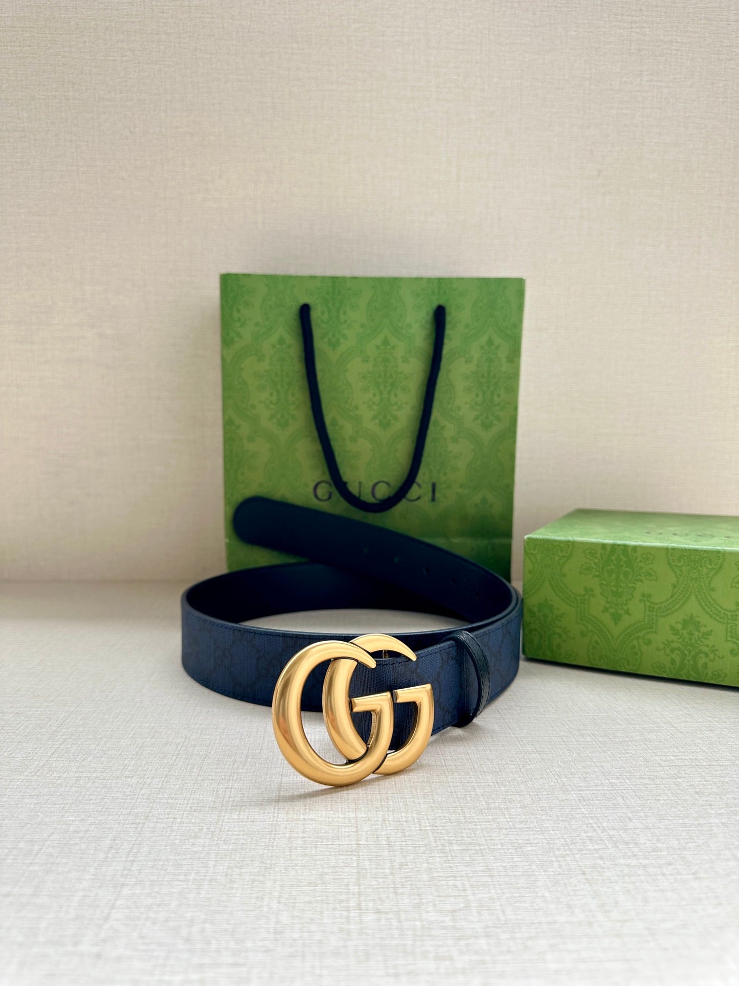 1WB163PDE Stylish High quality belt With full package