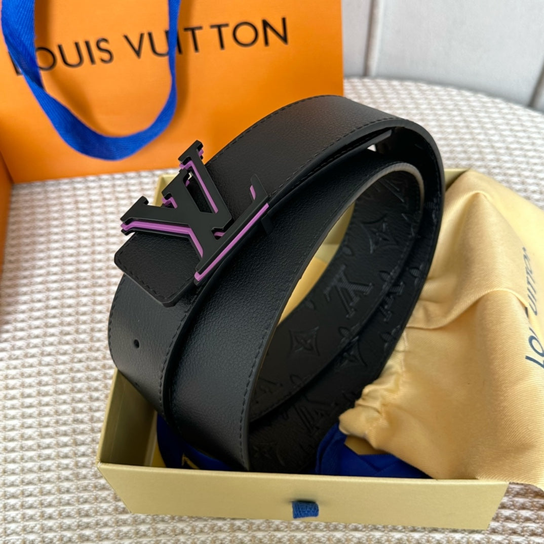 14E55PDE Stylish High quality belt With full package