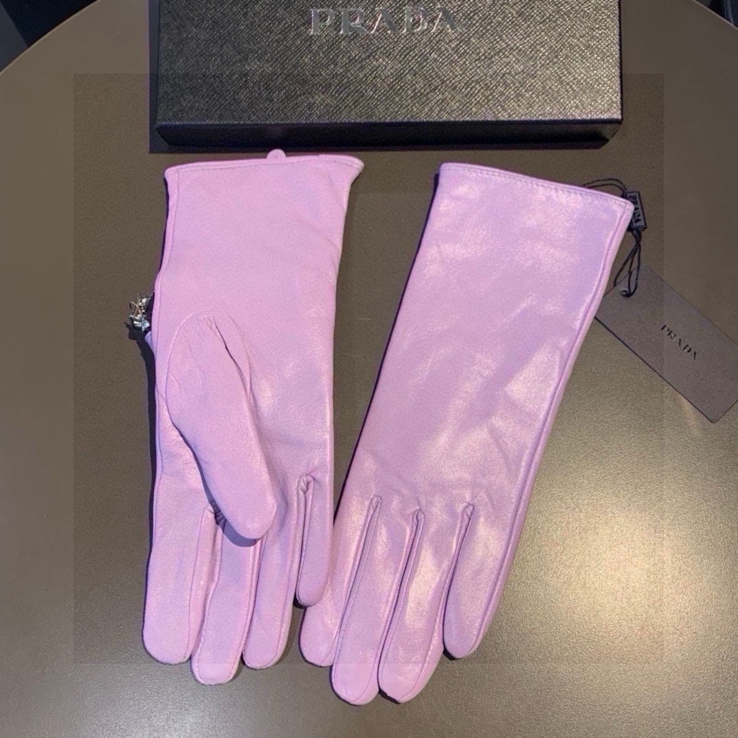 14PD46SDE Stylish sheepskin gloves
