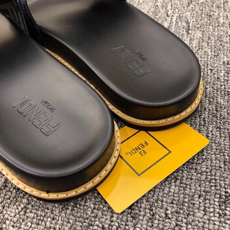 5F1ZDE Stylish Slippers