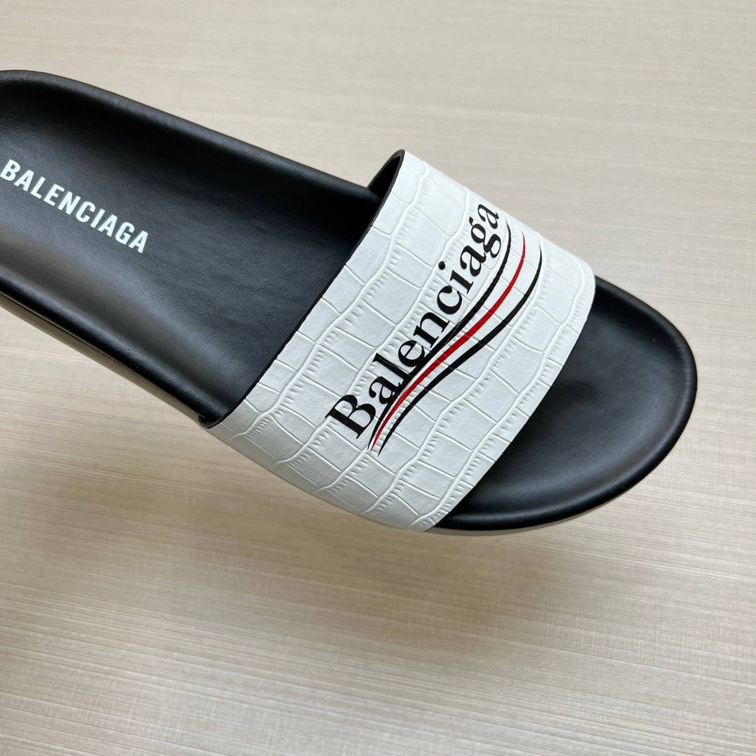 54J99ZDE Stylish slippers