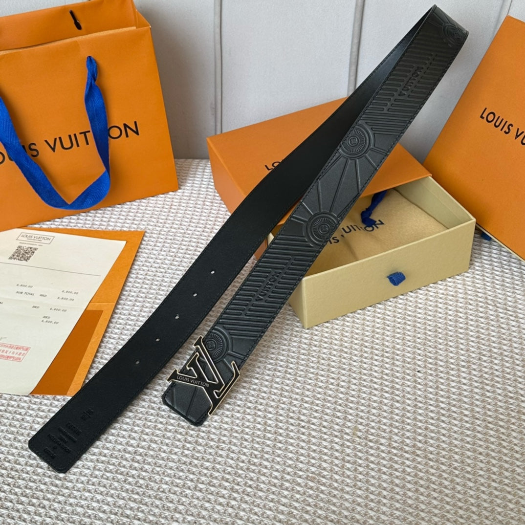 14E48PDE Stylish High quality belt With full package