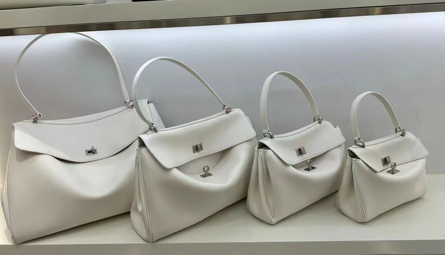 15XJ5BDE Stylish leather bag
