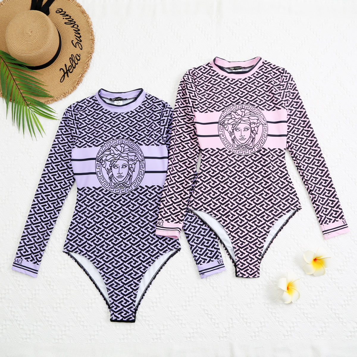 14V103YDE Stylish Long sleeve swimsuit