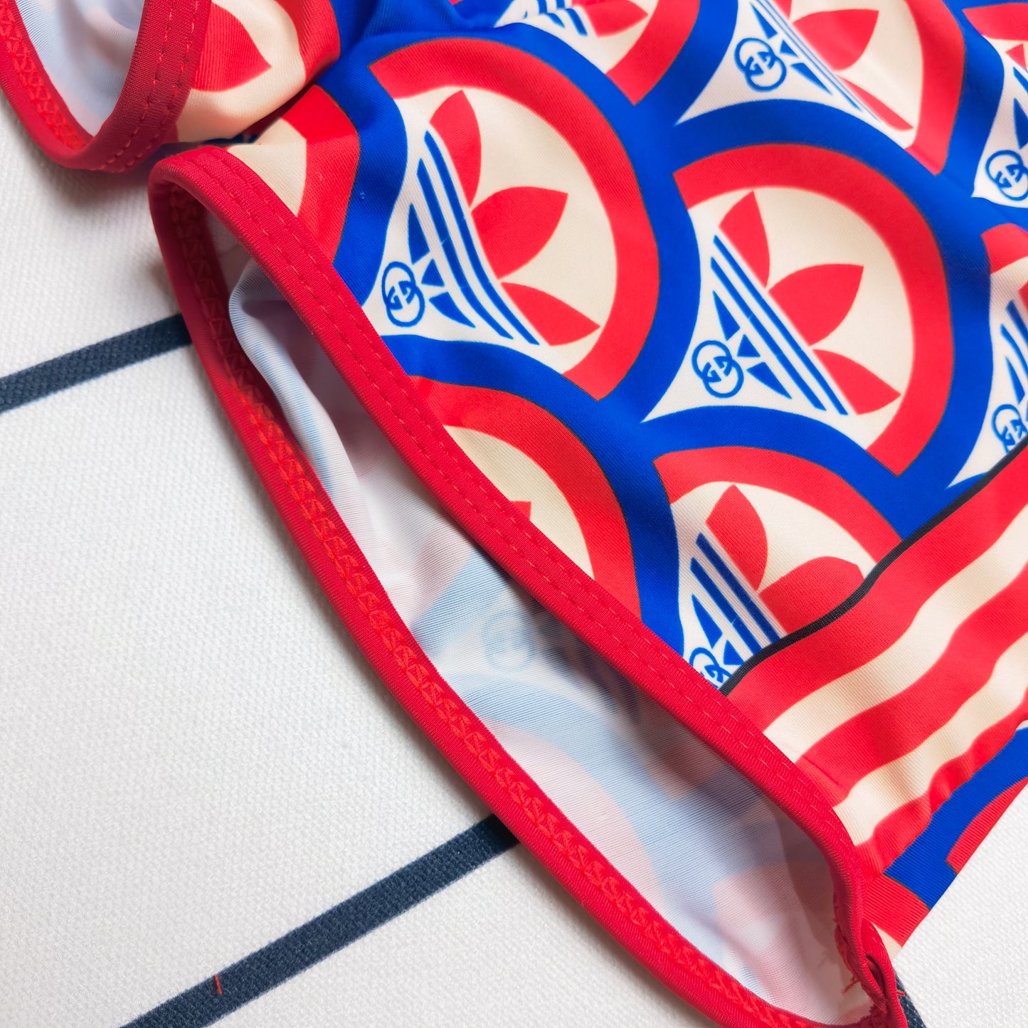 14B211YDE Stylish Bikini swimsuit