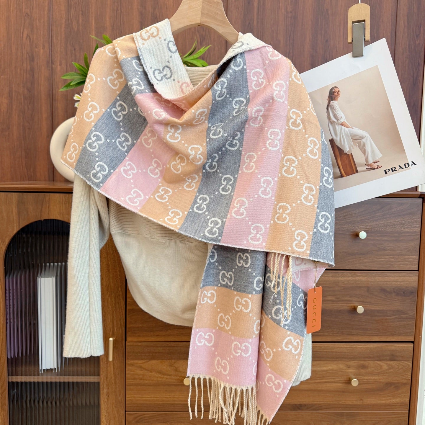 175RB41WDE Stylish Winter Scarves