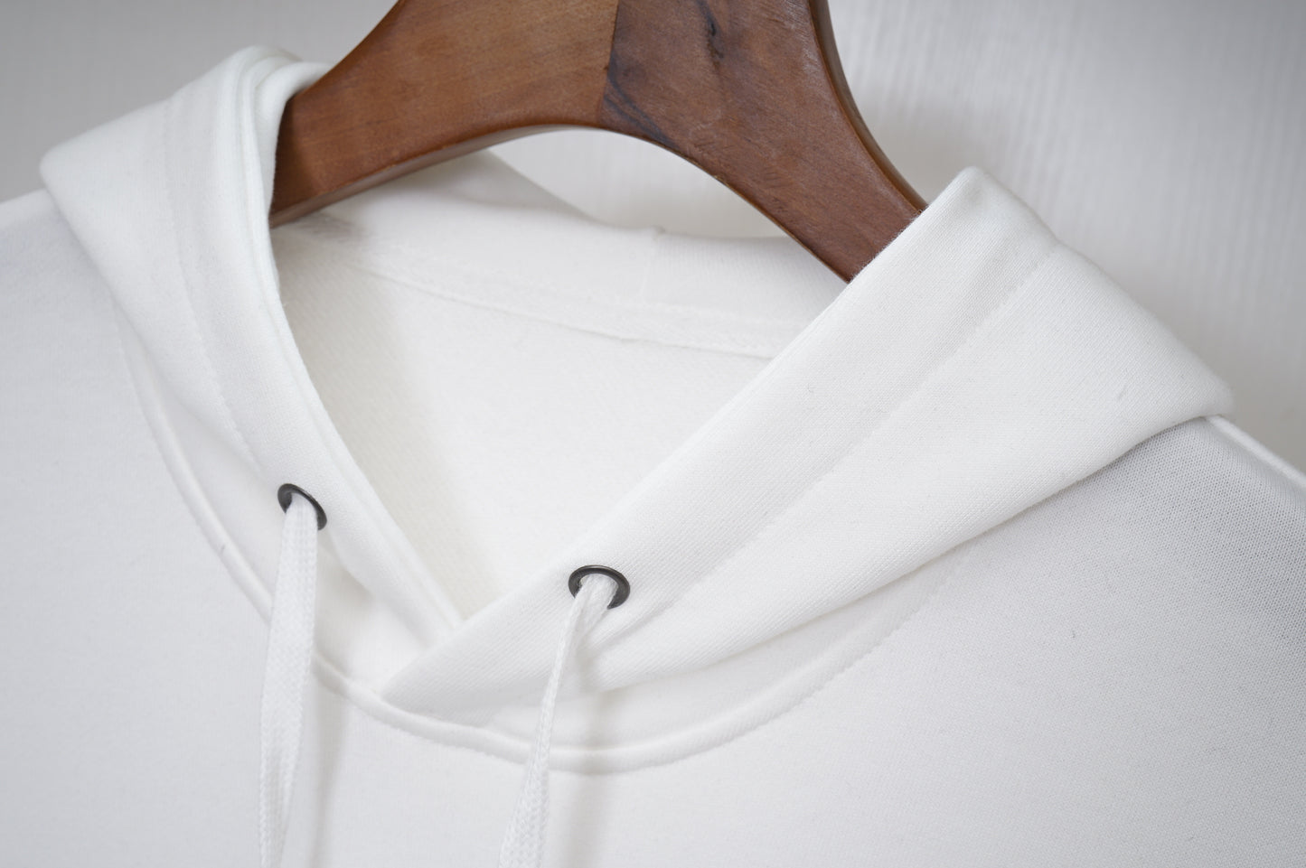 185ZE147UDE Stylish Sweaters