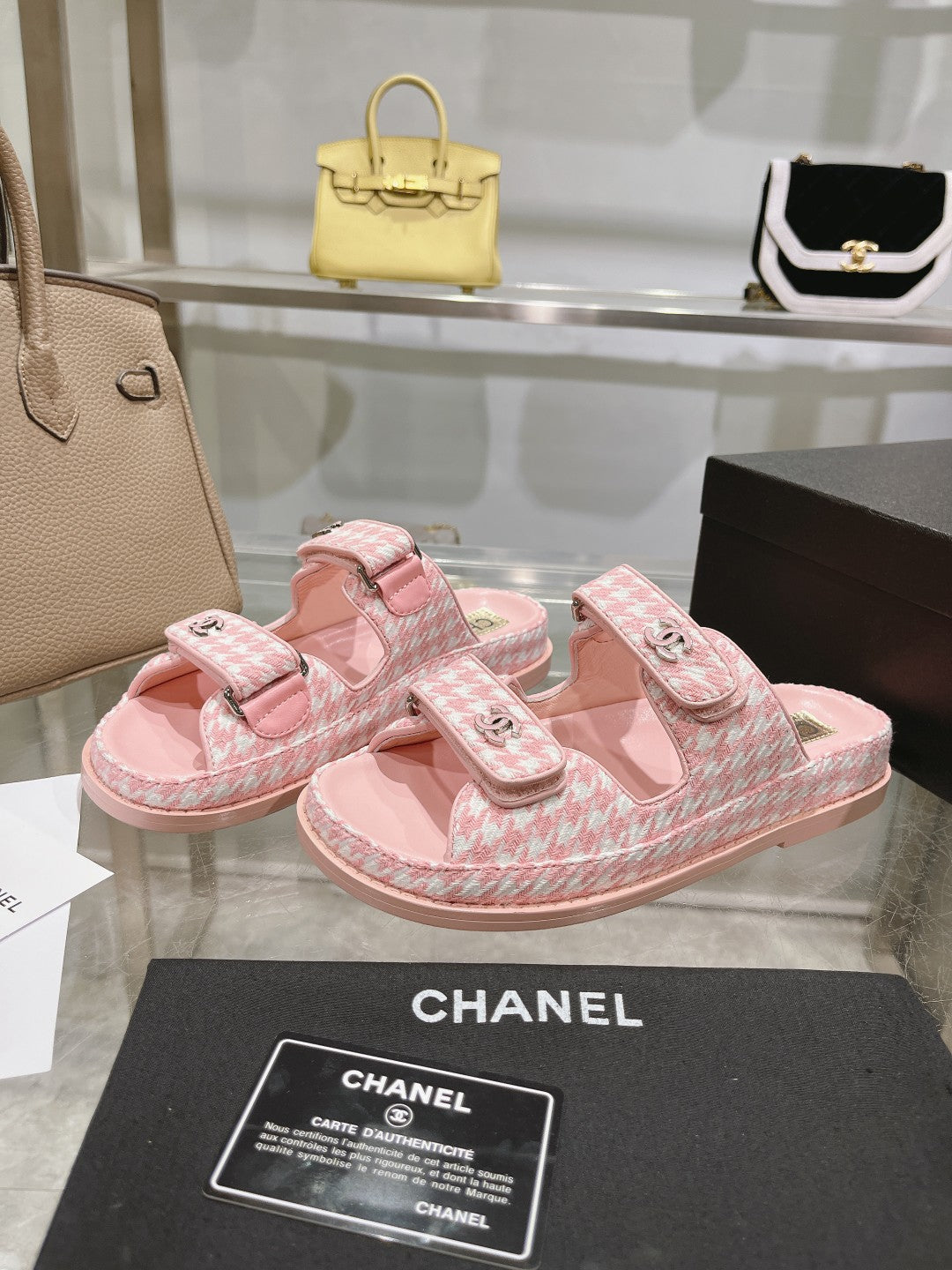 245RC8ZDE Stylish leather shoes