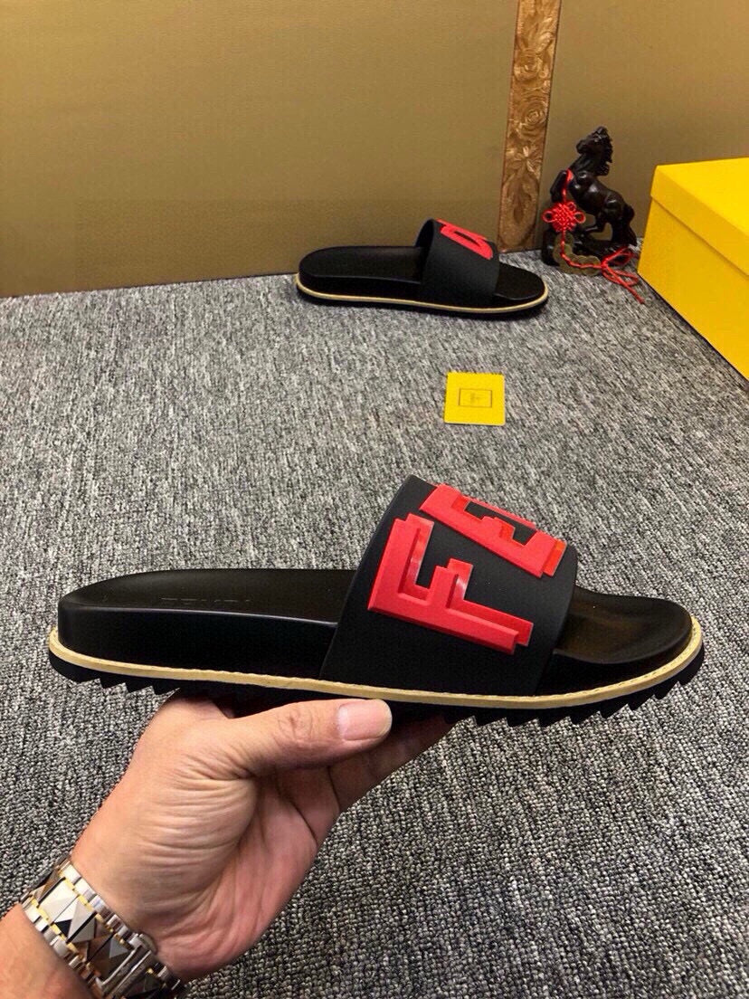 535ZF289ZDE Stylish Slippers