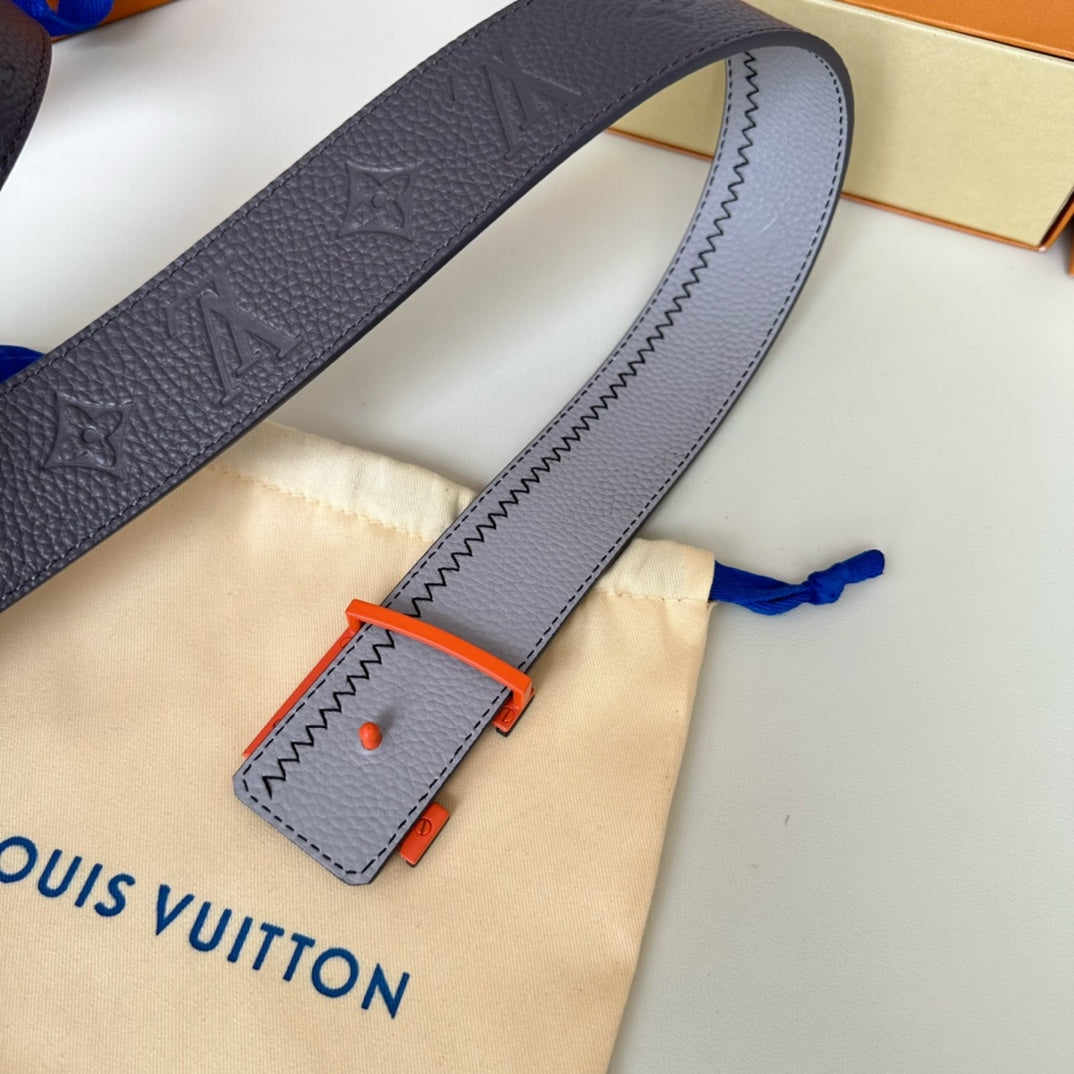 14B11PDE Stylish High quality belt With full package