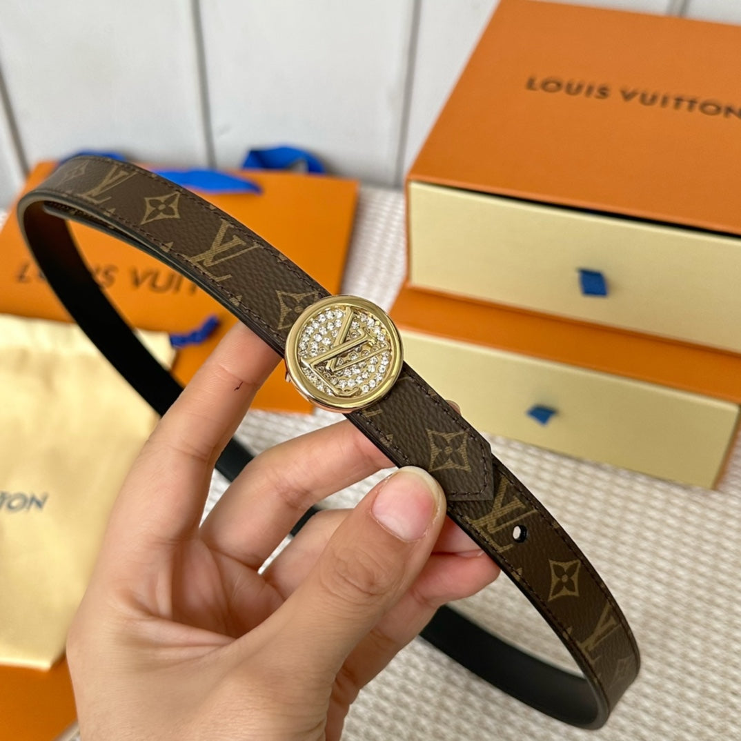 14E144PDE Stylish High quality belt With full package
