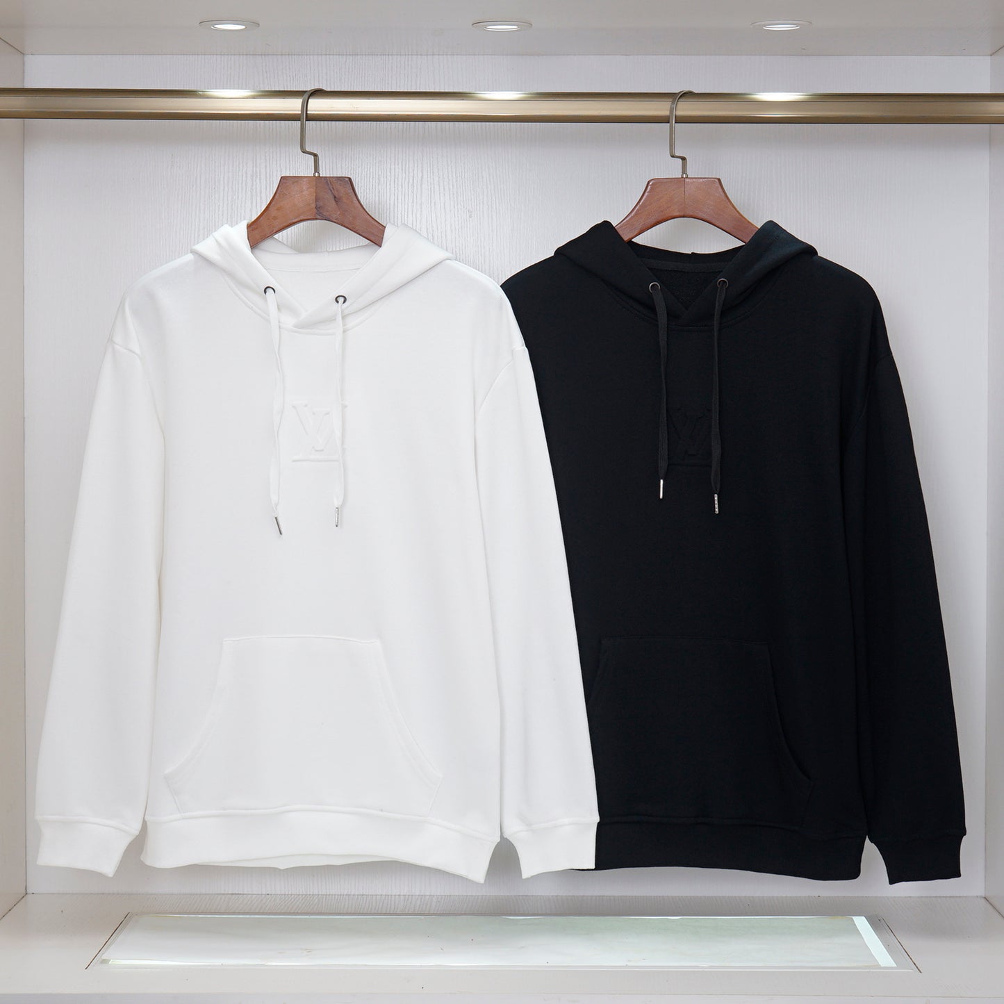 185ZE147UDE Stylish Sweaters