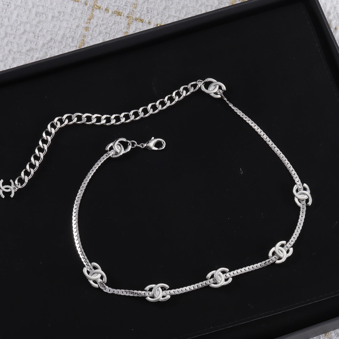 14C1090XDE Stylish Necklaces
