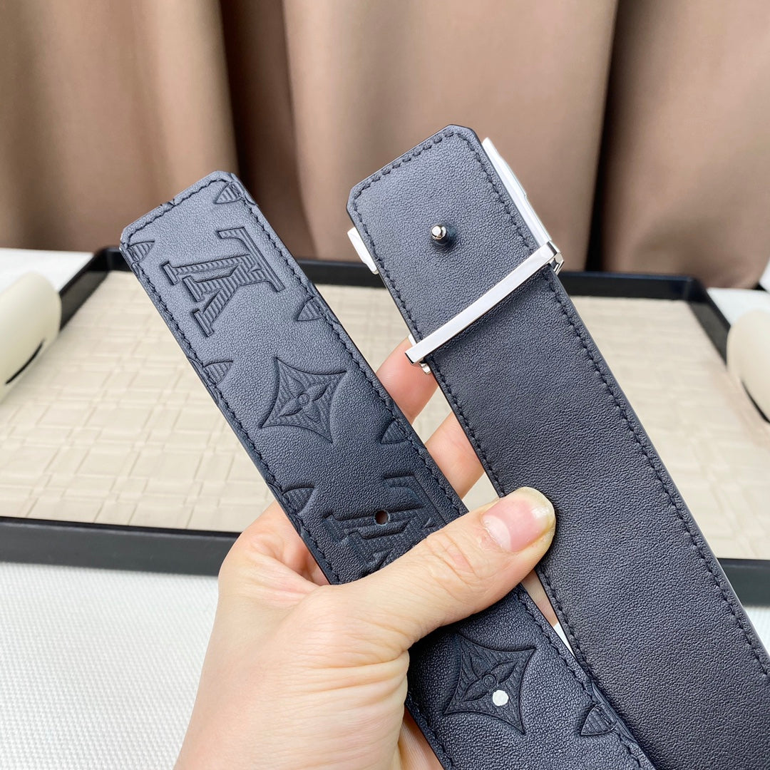 14E34PDE Stylish High quality belt With full package