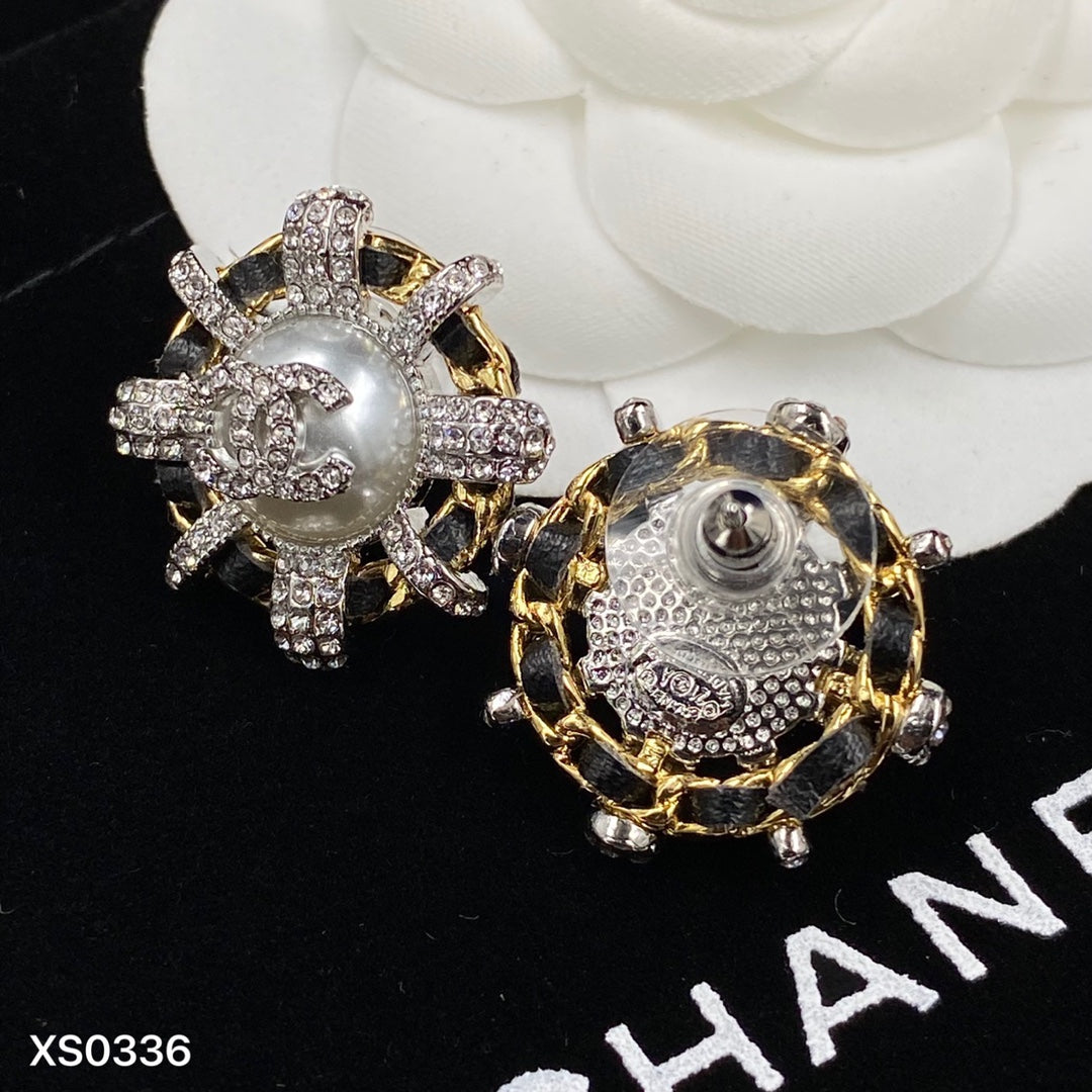 1YC42EDE Stylish Earrings