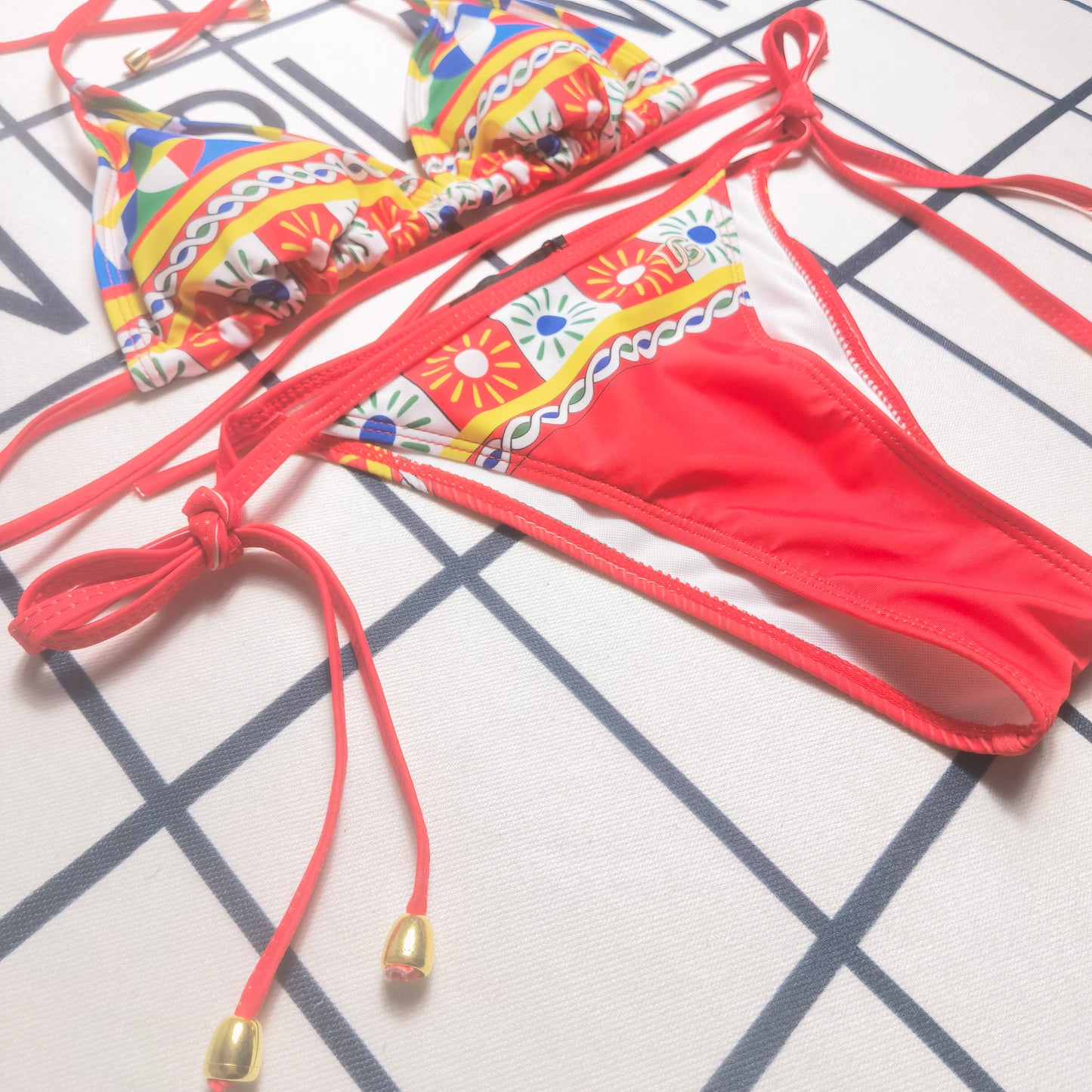 14A234YDE Stylish Bikini swimsuit