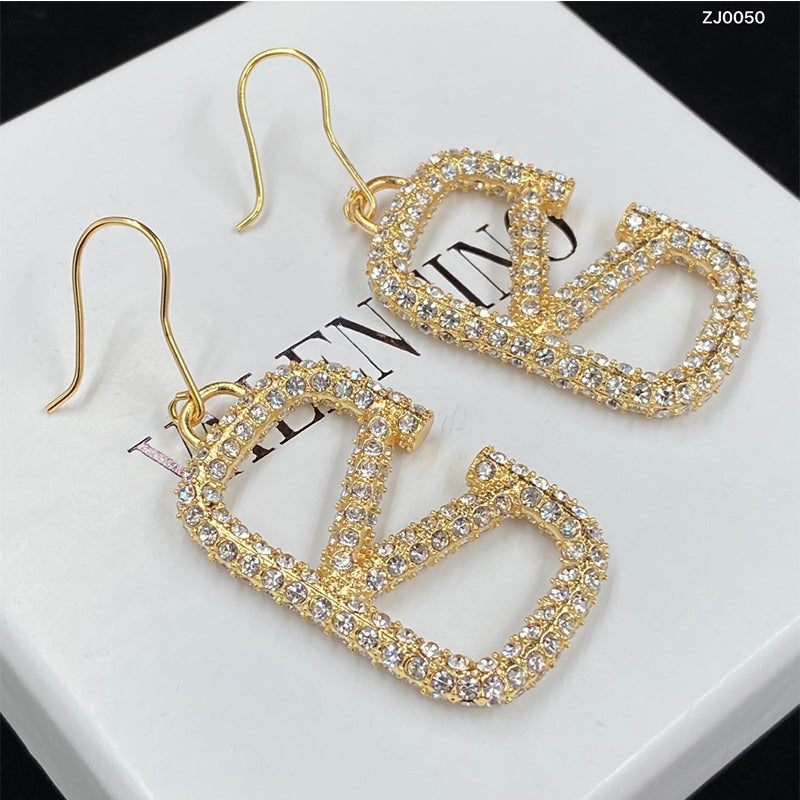 3A531EDE Stylish Earrings