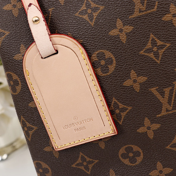 1E84BDE Stylish leather bag