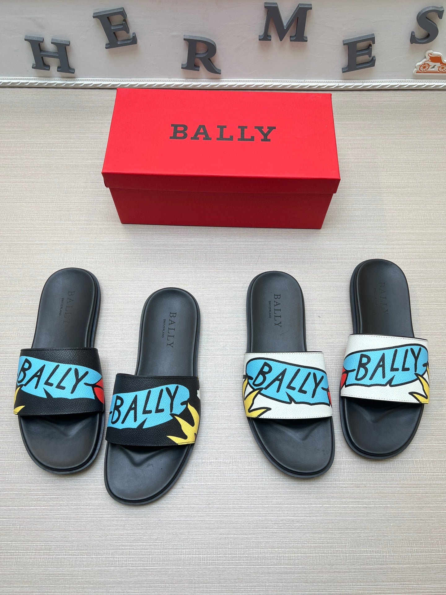 54A62ZDE Stylish slippers