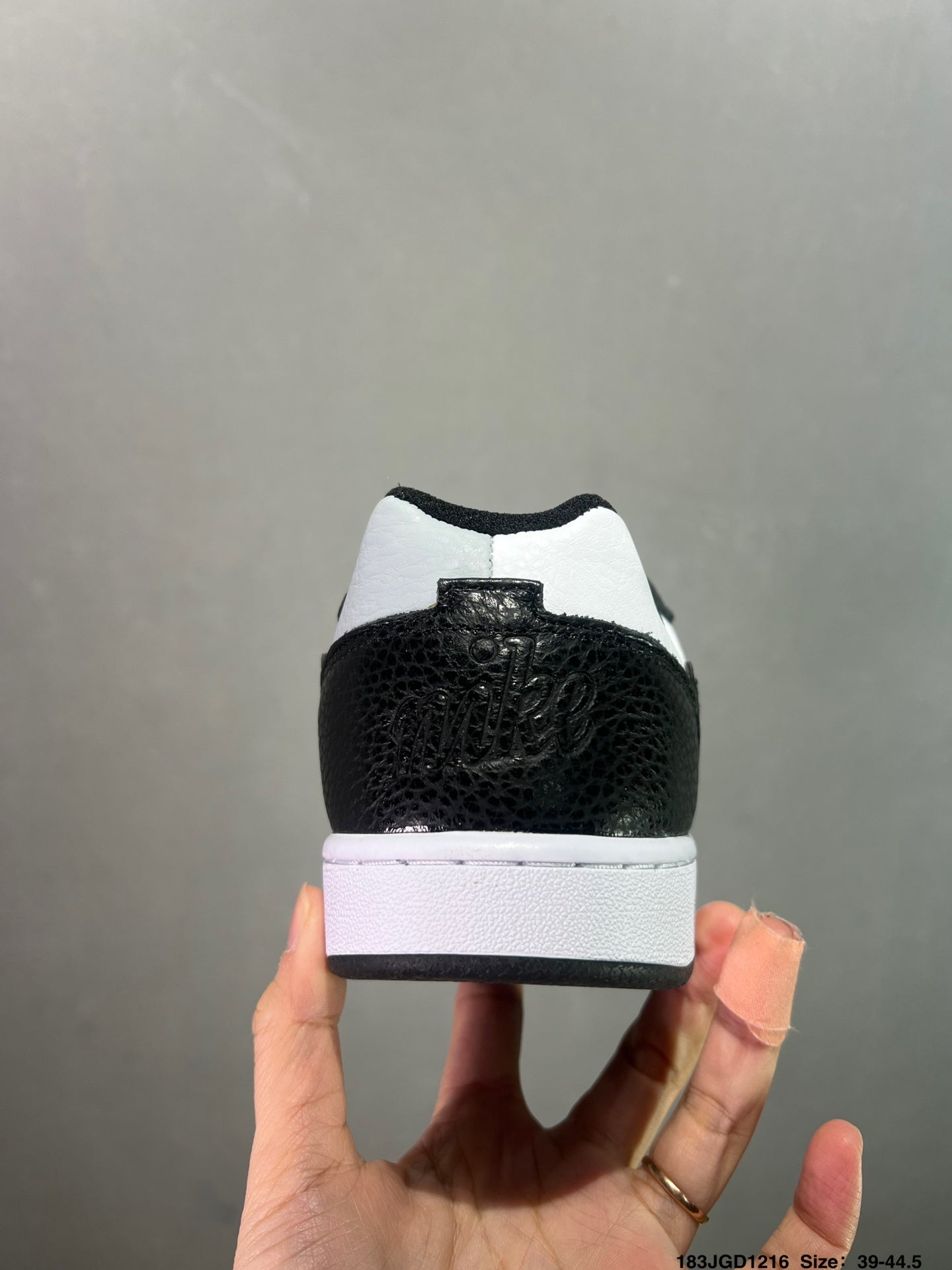 435ZA7ZDE Stylish shoes