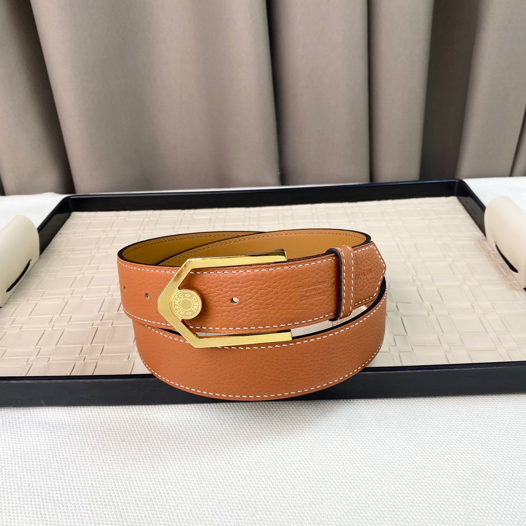 14H107PDE Stylish High quality belt With full package