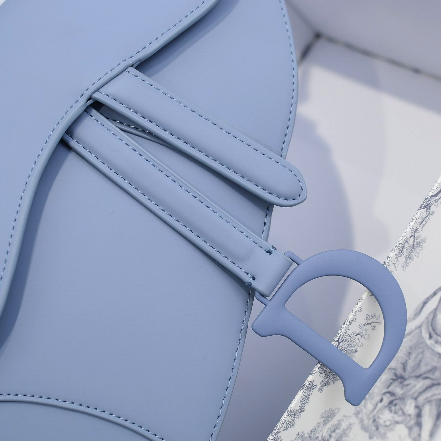 5D10BDE Stylish leather bag