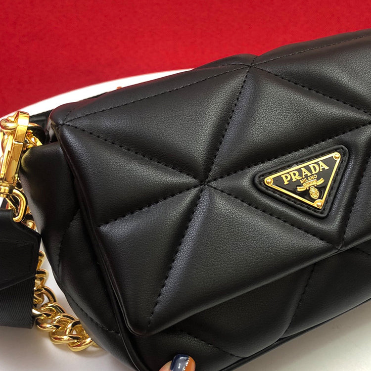 1PD03BDE Stylish leather bag