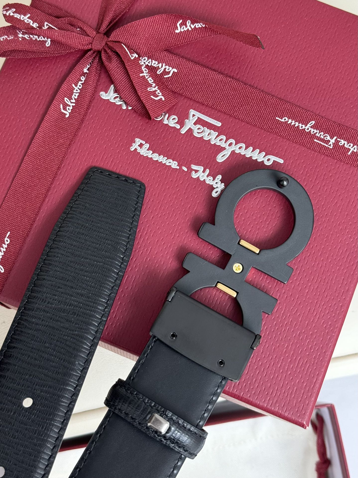 1WA171PDE Stylish High quality belt With full package