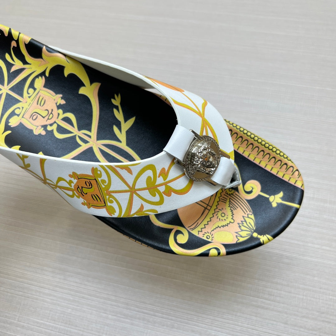 54V96ZDE Stylish slippers