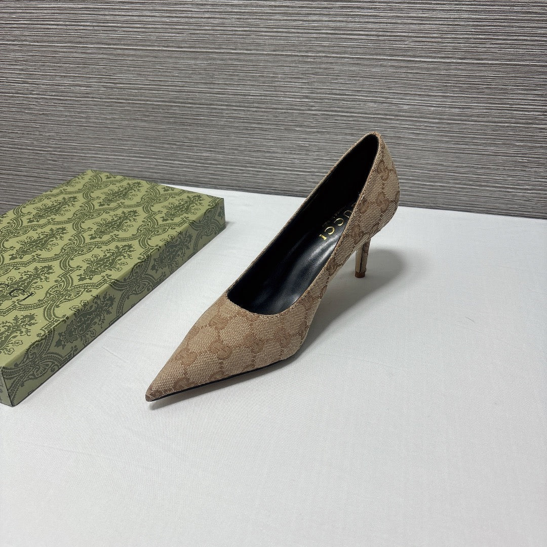1LB21ZDE Stylish High heels (Heel height 8cm )