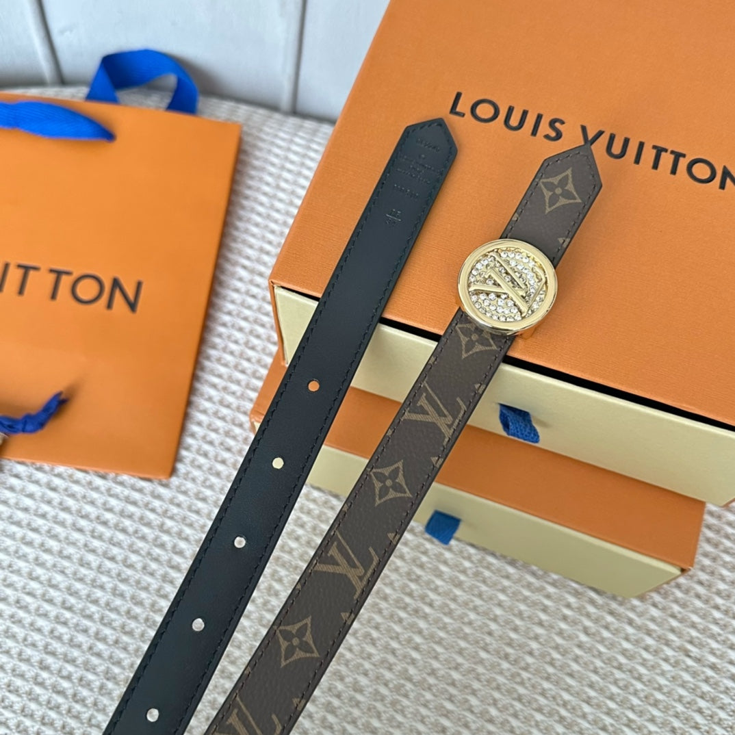 14E144PDE Stylish High quality belt With full package
