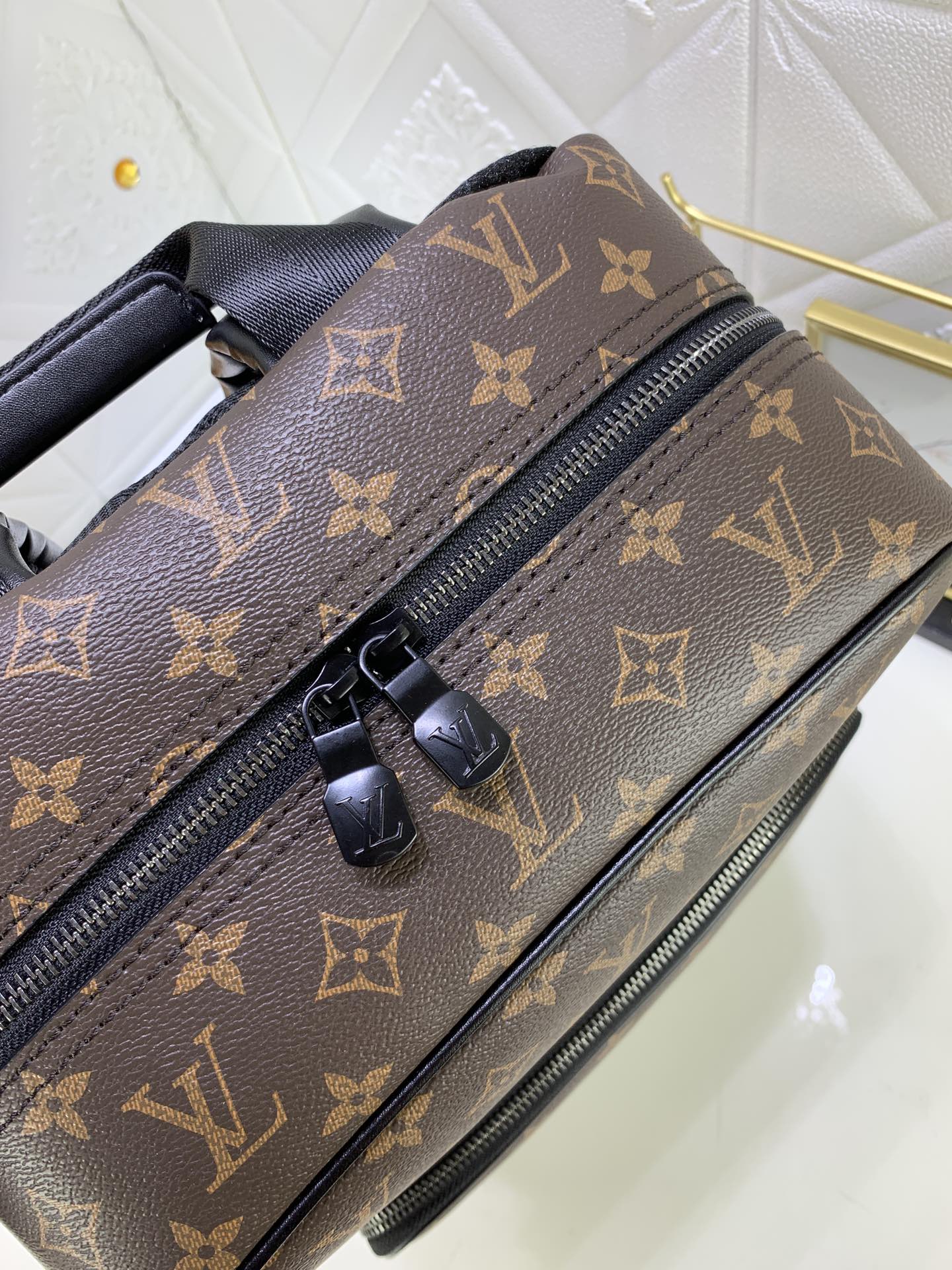 2XE346BDE Stylish leather bag