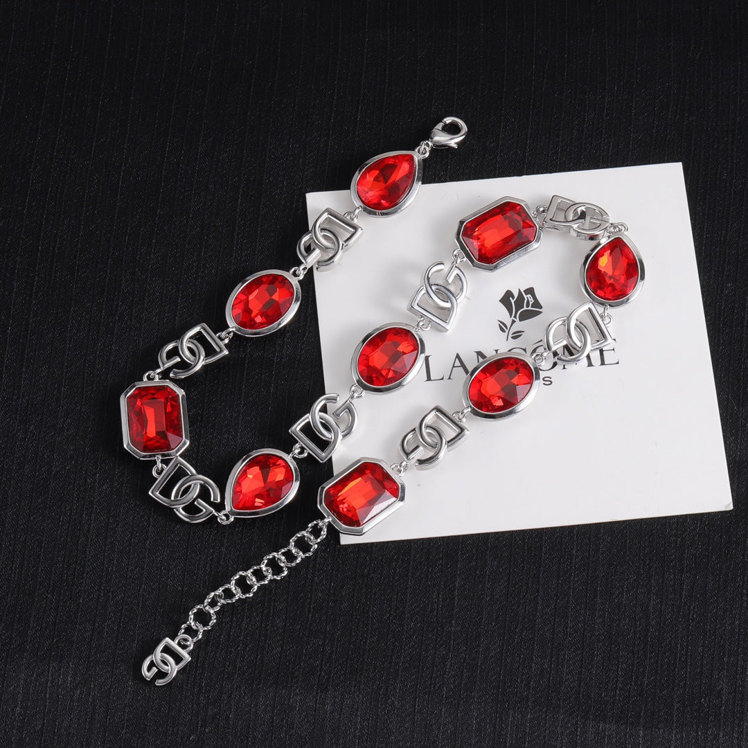 175RA7XDE Stylish Necklaces . Bracelets