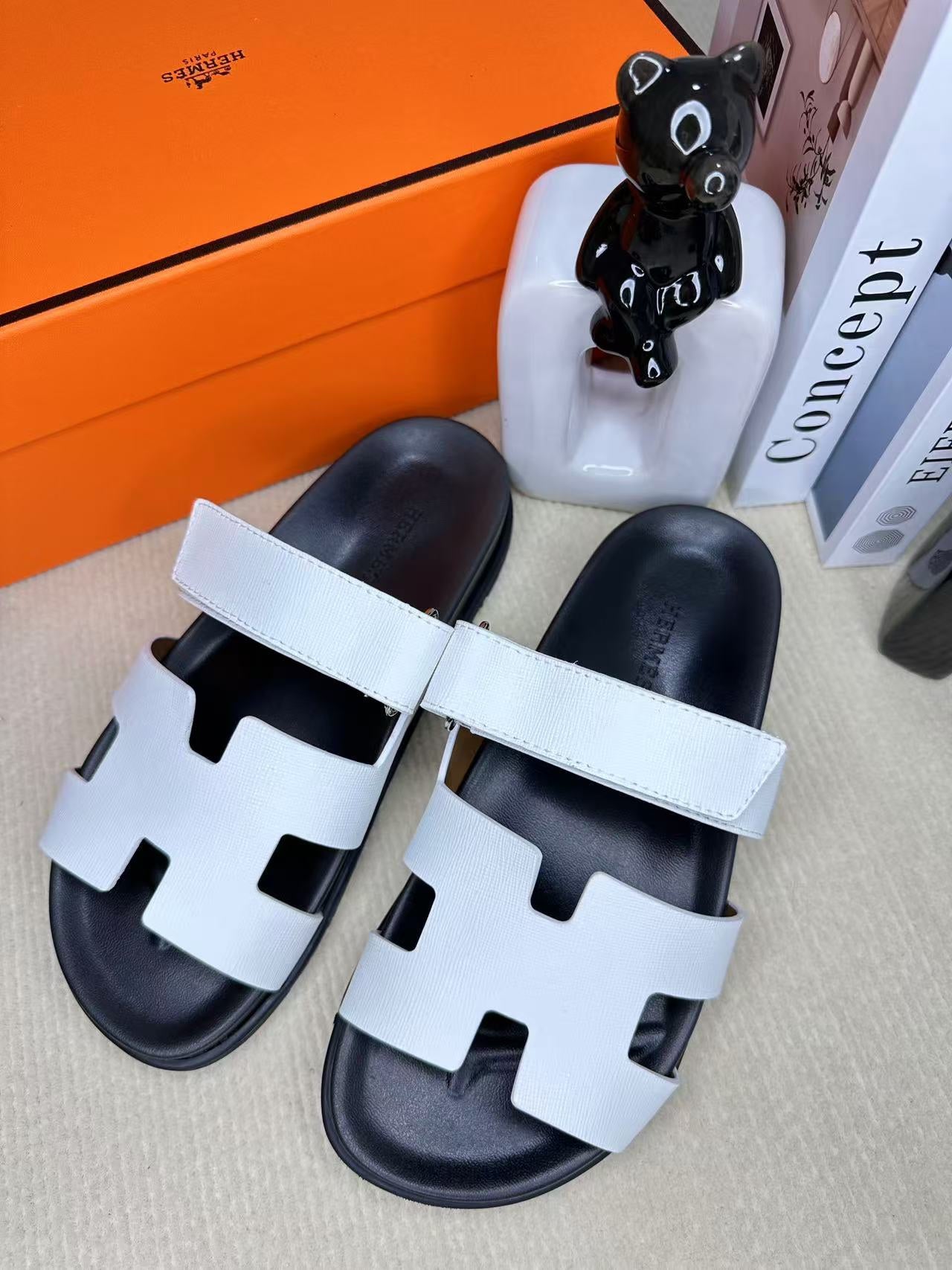 255QH28ZDE Stylish leather shoes