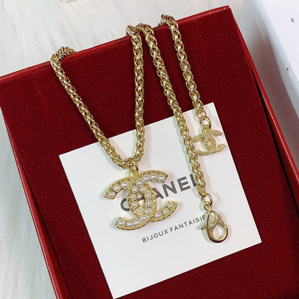 15NC17XDE Stylish Necklaces
